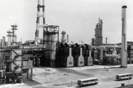千葉製油所に世界初の重油直接脱硫装置完成