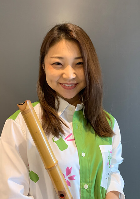 Shiori Tanabe (Shakuhachi)