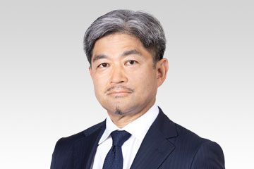 手塚 正彦