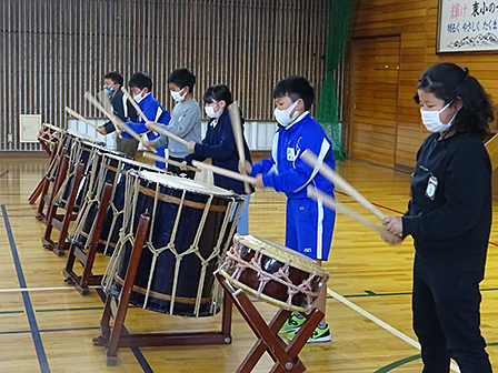 和太鼓の演奏体験