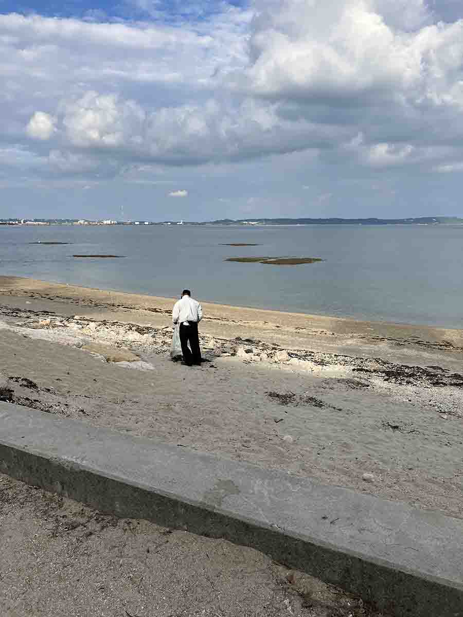 中城モール海岸 清掃活動（2023年10月20日）