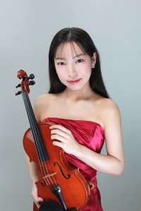 【1st ヴァイオリン】島谷美賀子 Shimatani Mikako