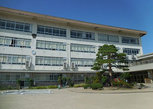 山形市立金井小学校