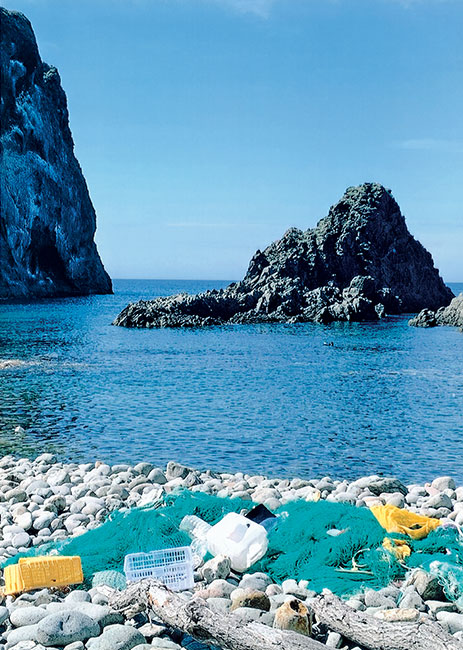 きれいな海とゴミの海